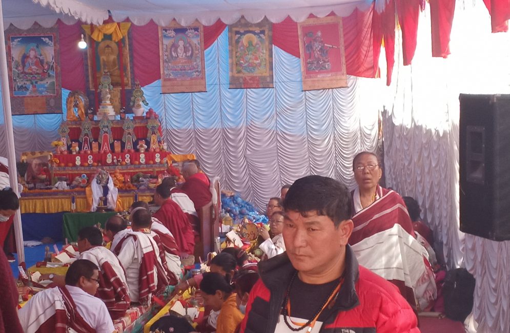 Butan tour Puja by Lama